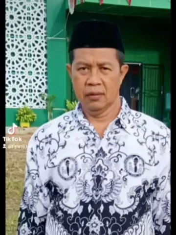 Kusaeni Efendi, S.Pd