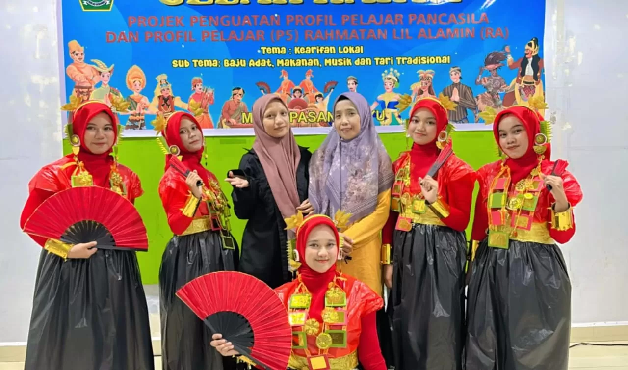 Gelar Karya Tari Tradisional dengan Kostum Daur Ul